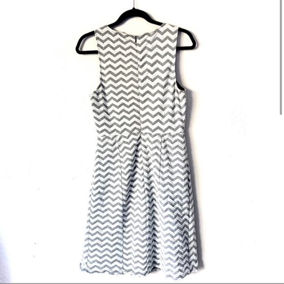 41 Hawthorn Stitch Fix Chevron Dress M - Picture 3 of 5